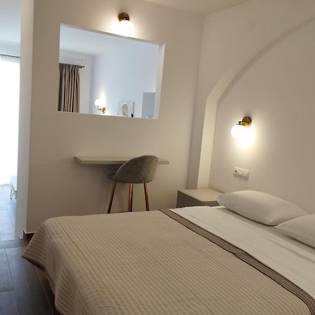 Hotel Nostos à Patitírion Extérieur photo