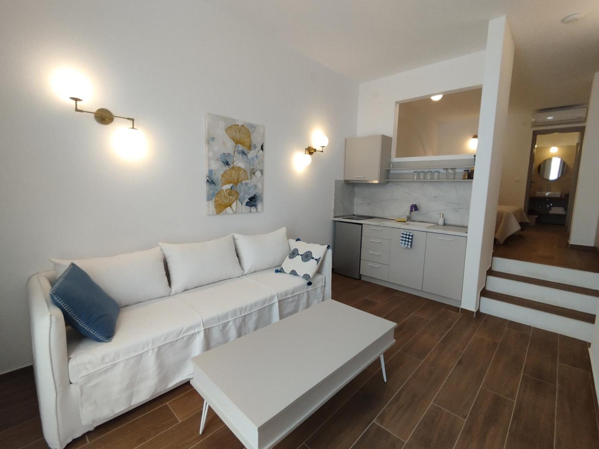 Hotel Nostos à Patitírion Extérieur photo