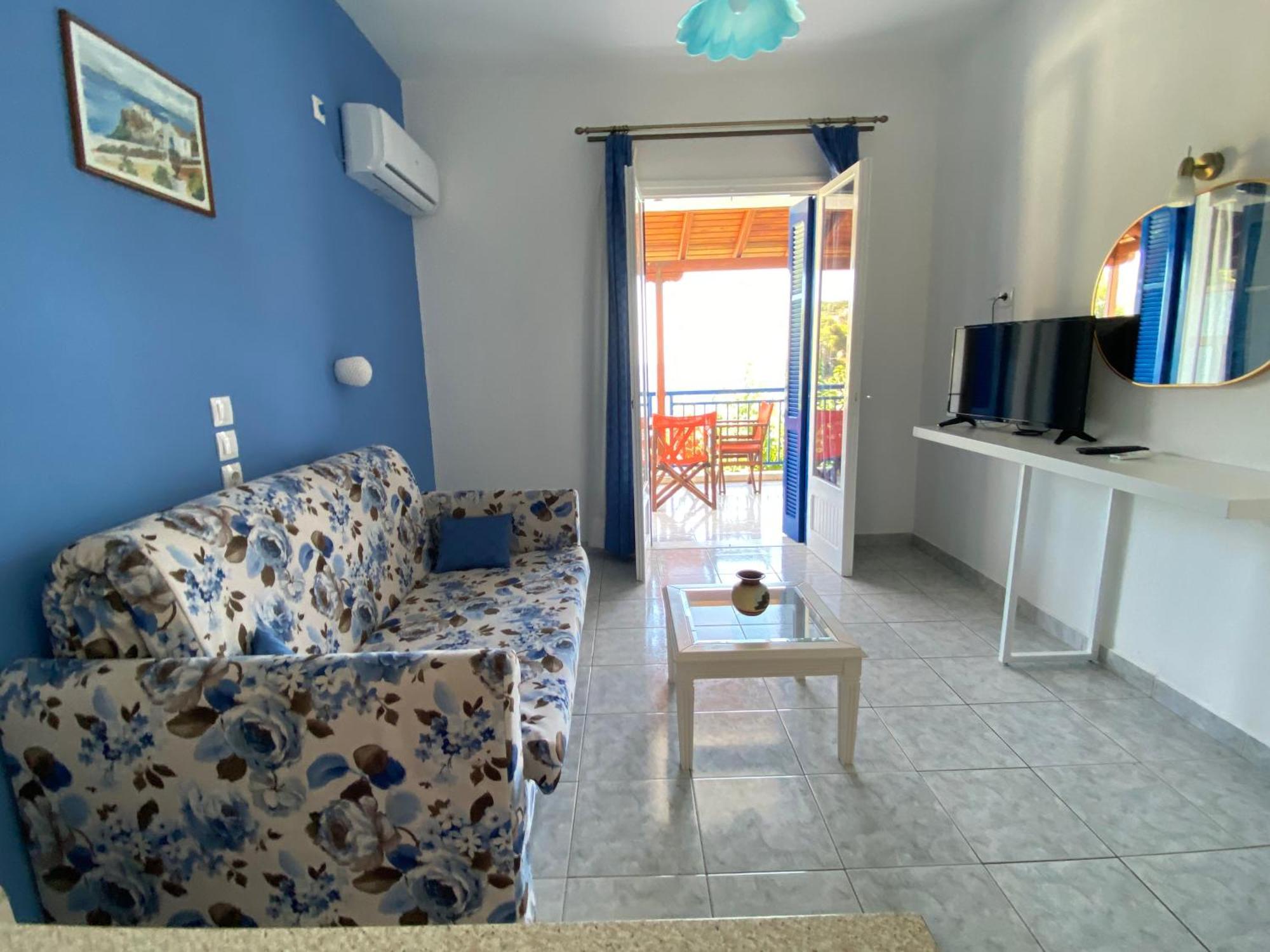 Hotel Nostos à Patitírion Extérieur photo