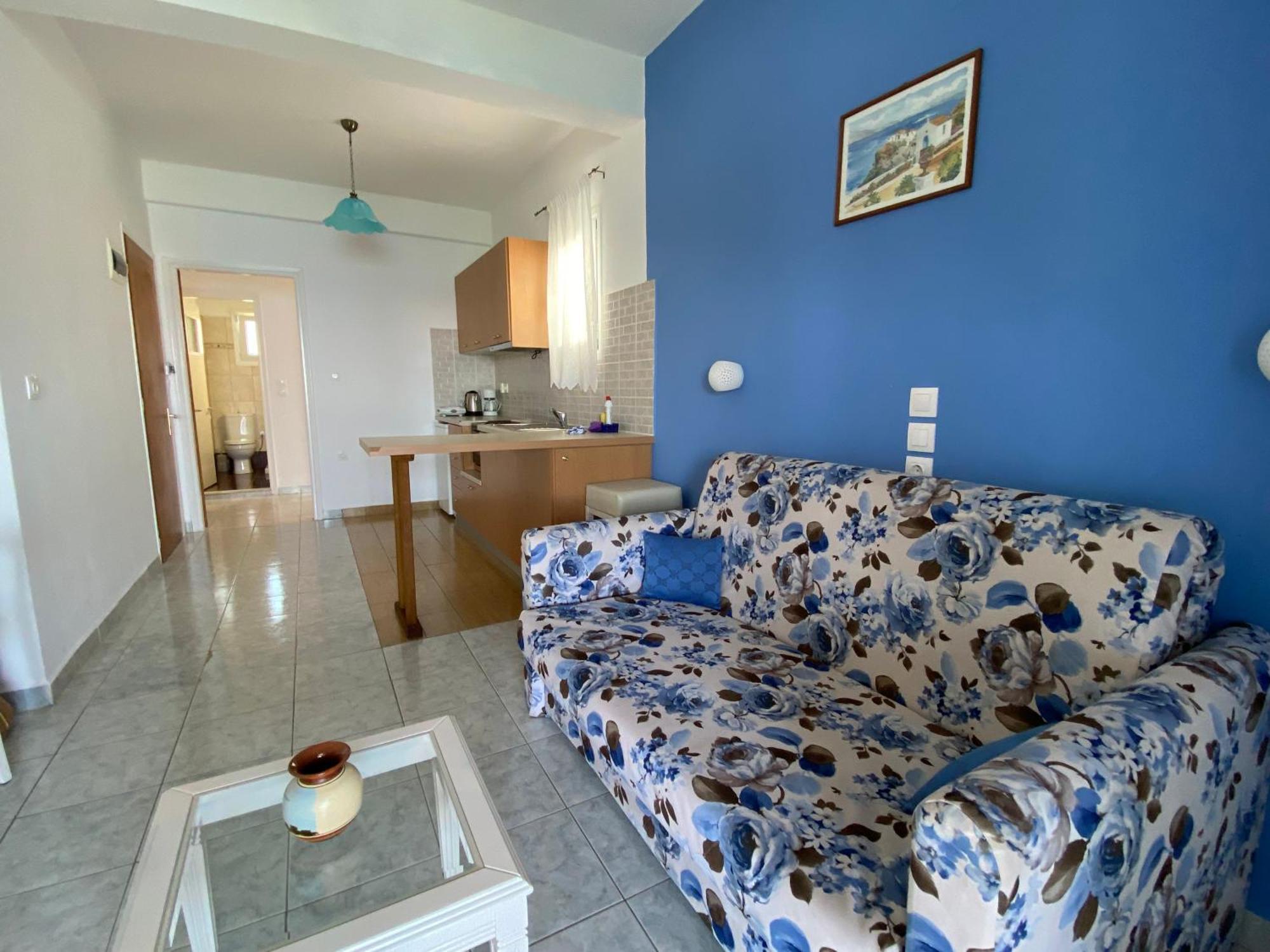 Hotel Nostos à Patitírion Extérieur photo