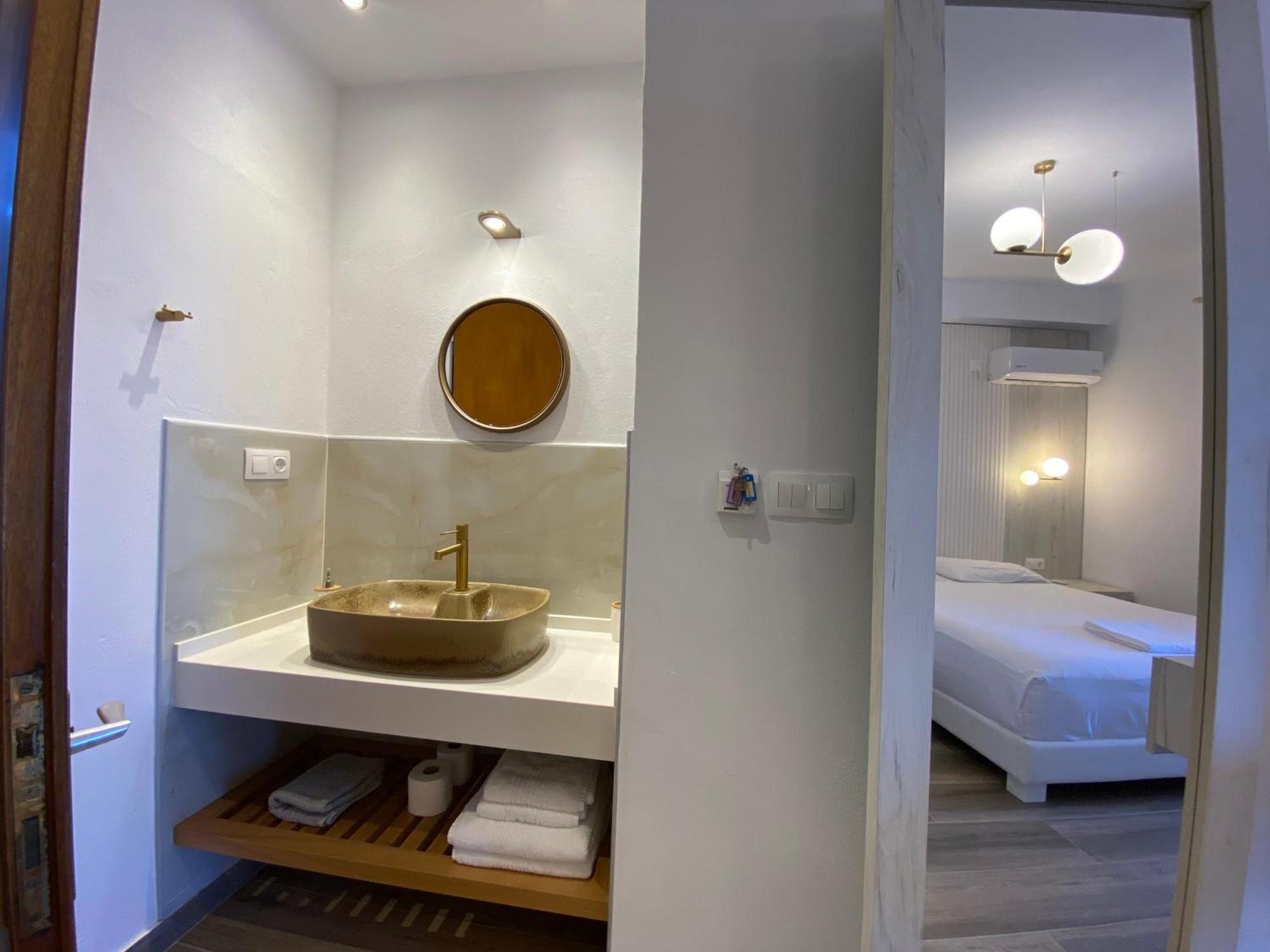 Hotel Nostos à Patitírion Extérieur photo