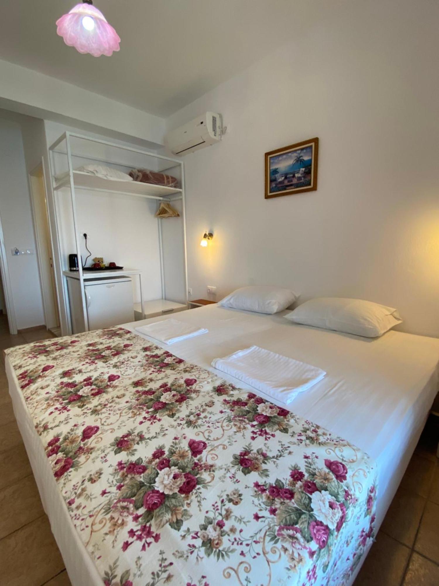 Hotel Nostos à Patitírion Extérieur photo