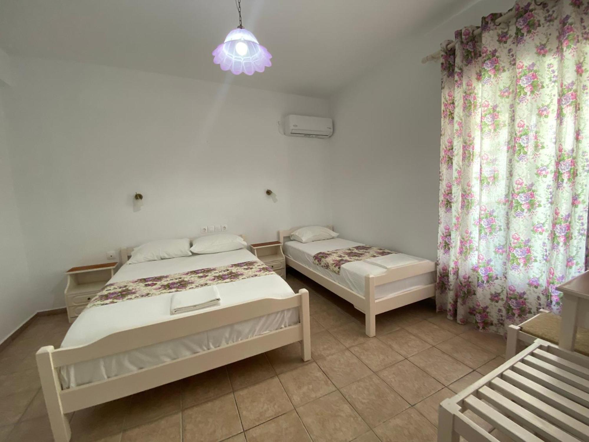 Hotel Nostos à Patitírion Extérieur photo