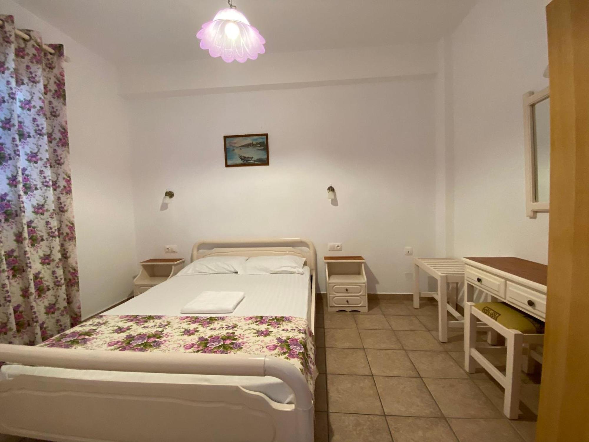 Hotel Nostos à Patitírion Extérieur photo