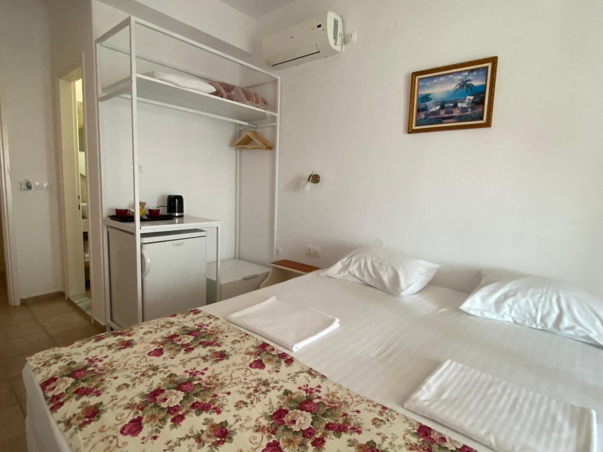 Hotel Nostos à Patitírion Extérieur photo